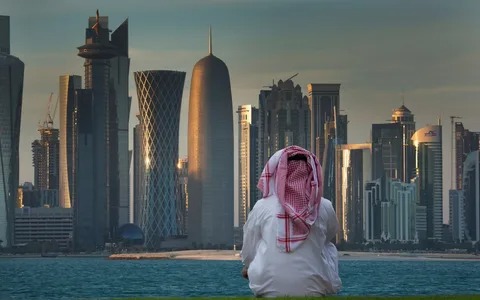 al02